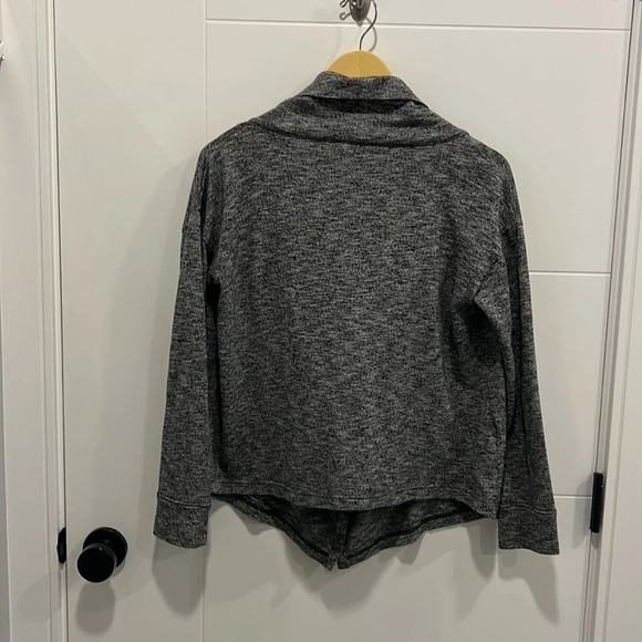 Eddie Bauer gray button  up cardigan size small - Picture 14 of 15